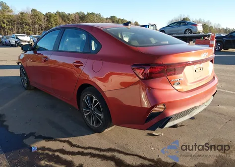 2023 Kia Forte Lxs z USA, uszkodzony, nr VIN 3KPF24AD9PE638293